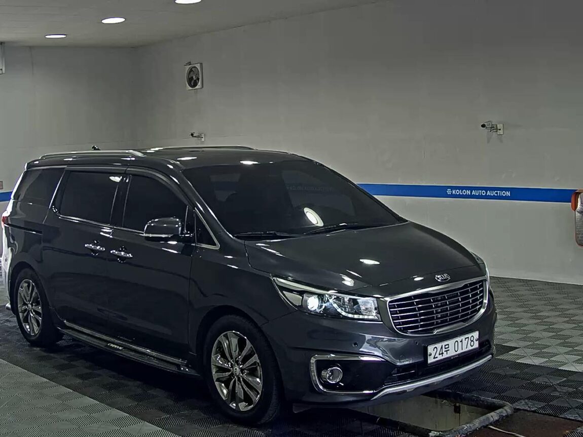 KIA ALL NEW CARNIVAL 9-SEATER DIESEL PRESTIGE 2017 - zdjęcie 3