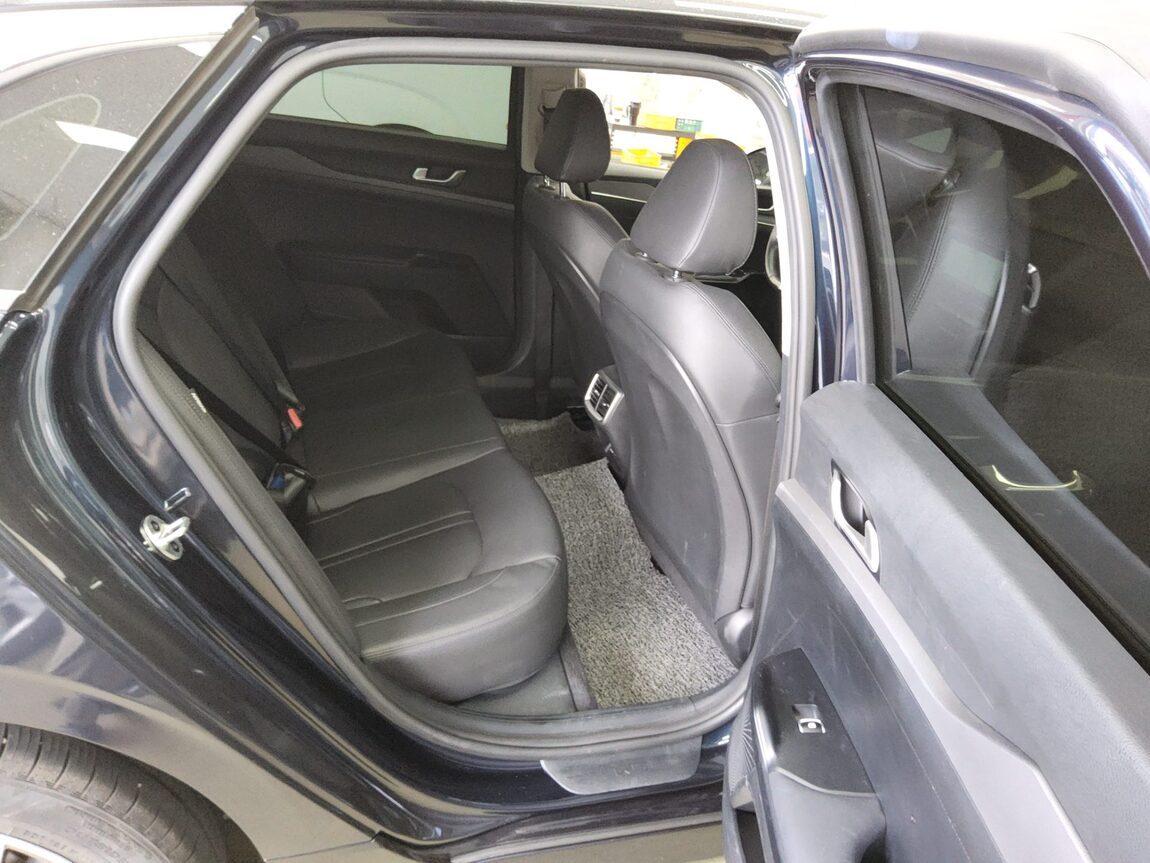 KIA NEW K5 (DL3) 2.0 LPI RENTAL CAR TRENDY 2023 - zdjęcie 13