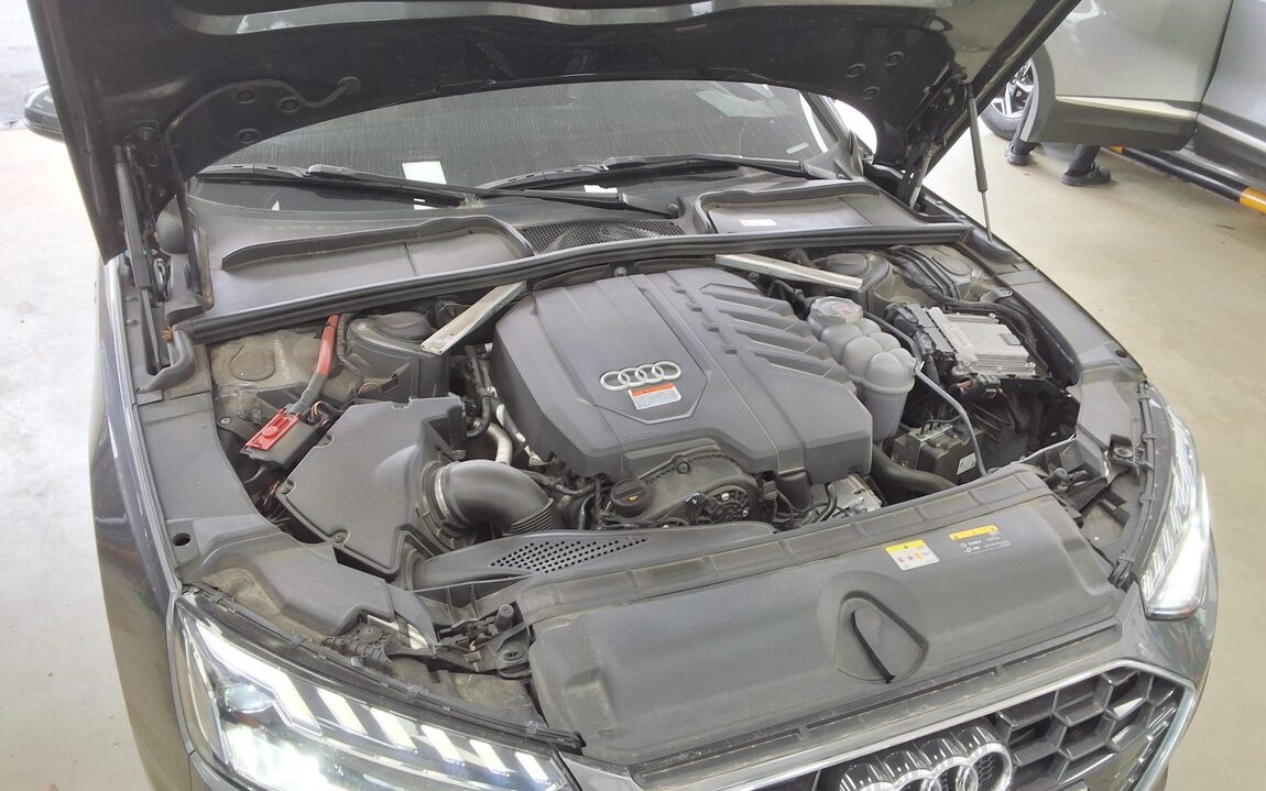 AUDI A4 (5TH GEN) 40 TFSI PREMIUM 2021 - zdjęcie 22