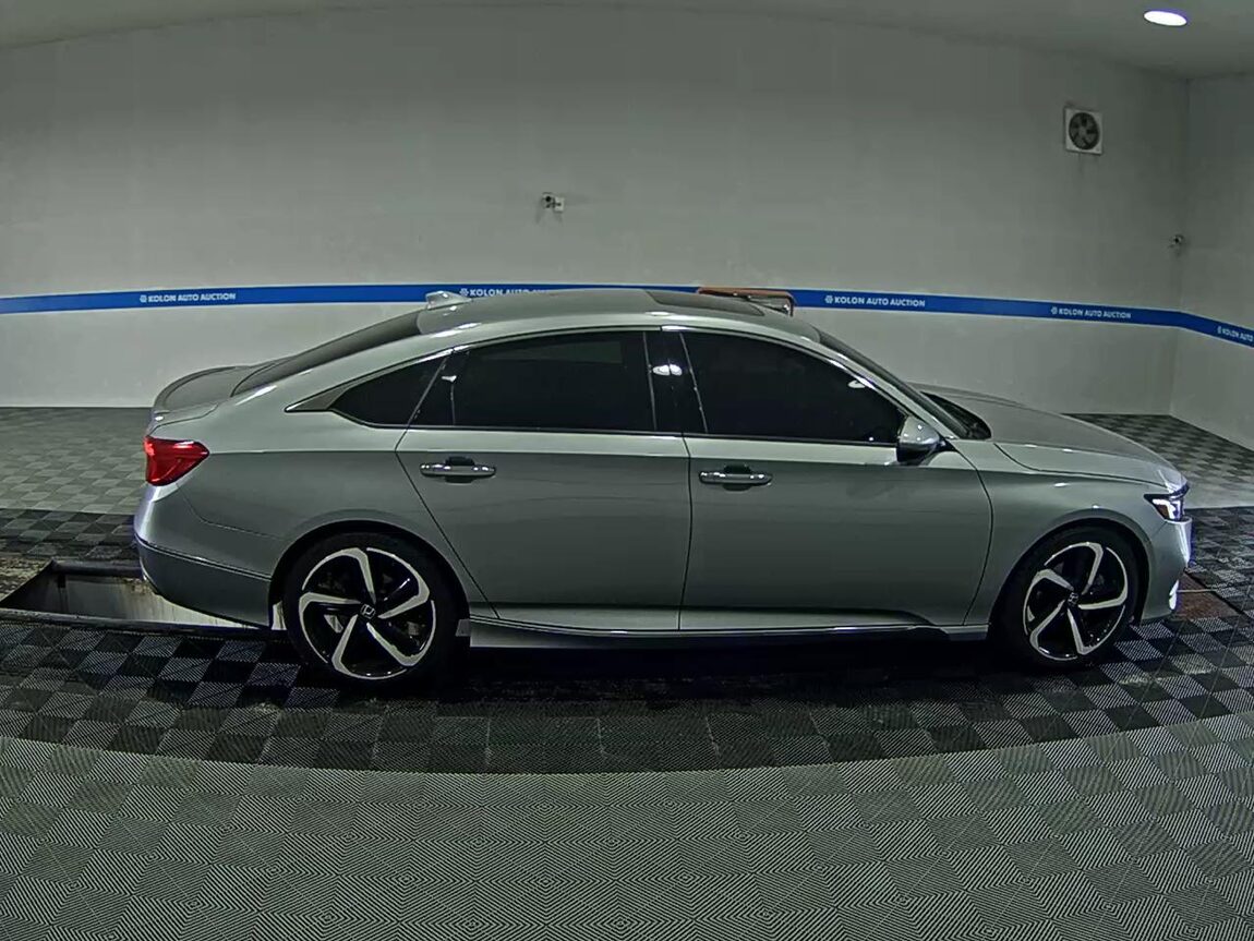 HONDA ACCORD (10TH GEN) 2.0 TURBO SPORTS 2019 - zdjęcie 4