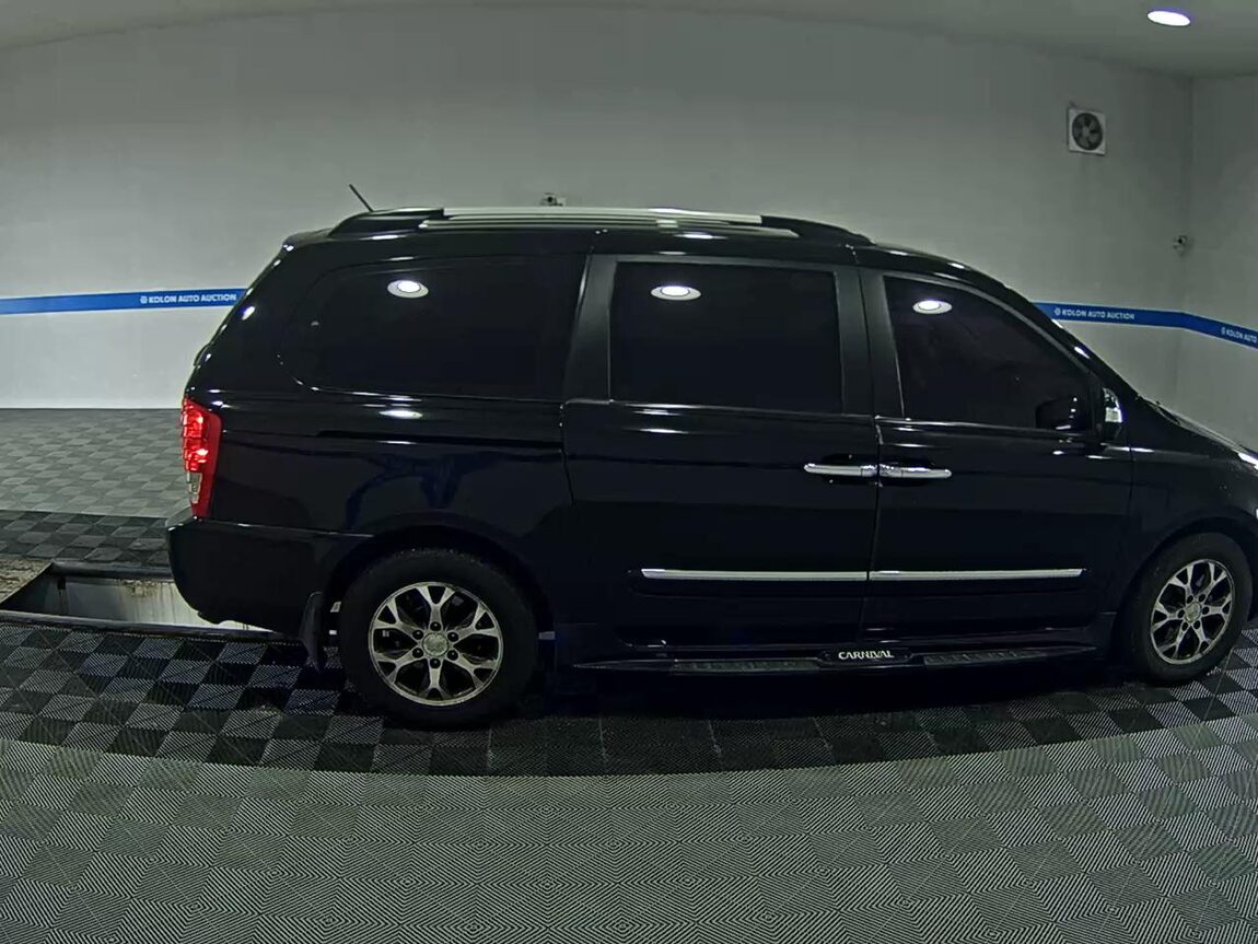 KIA CARNIVAL R 11-SEATER DIESEL GLX PREMIUM 2013 - zdjęcie 4
