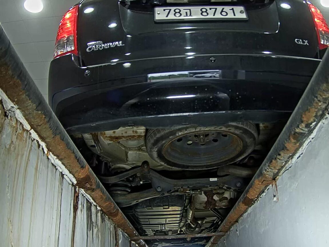 KIA CARNIVAL R 11-SEATER DIESEL GLX PREMIUM 2013 - zdjęcie 8