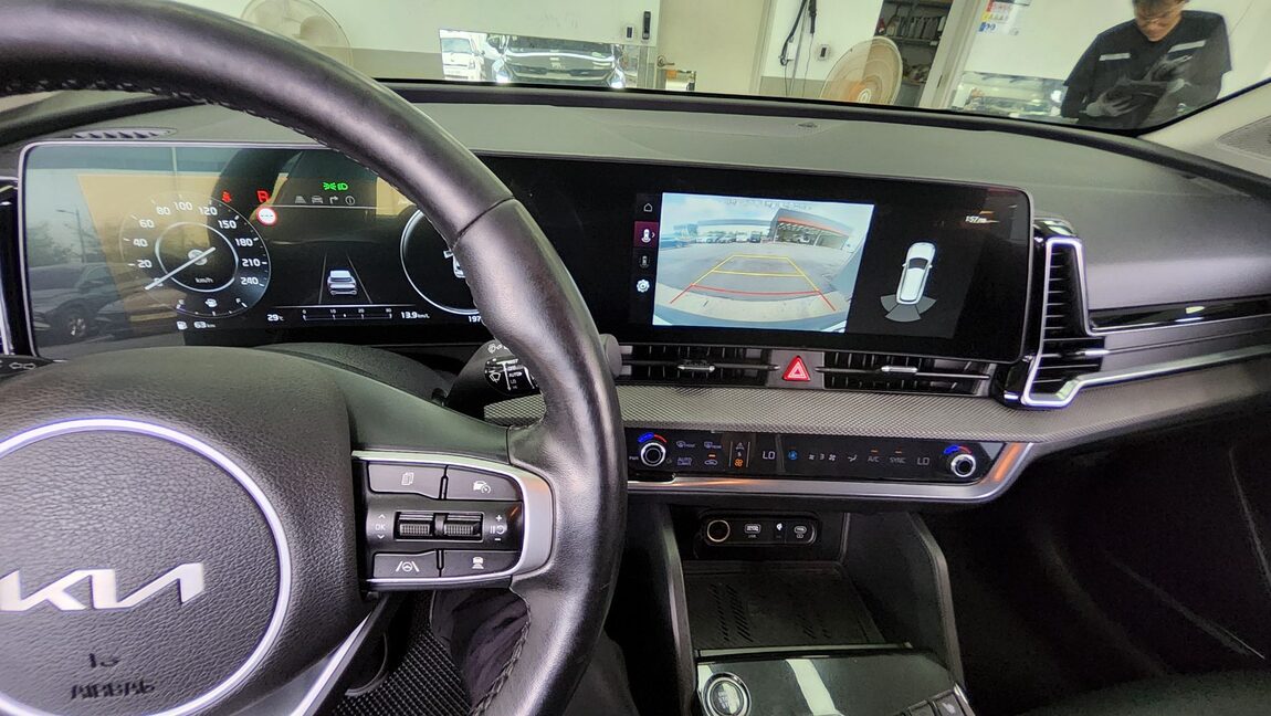 KIA THE ALL NEW SPORTAGE 2.0 DIESEL 2WD PRESTIGE 2022 - zdjęcie 19