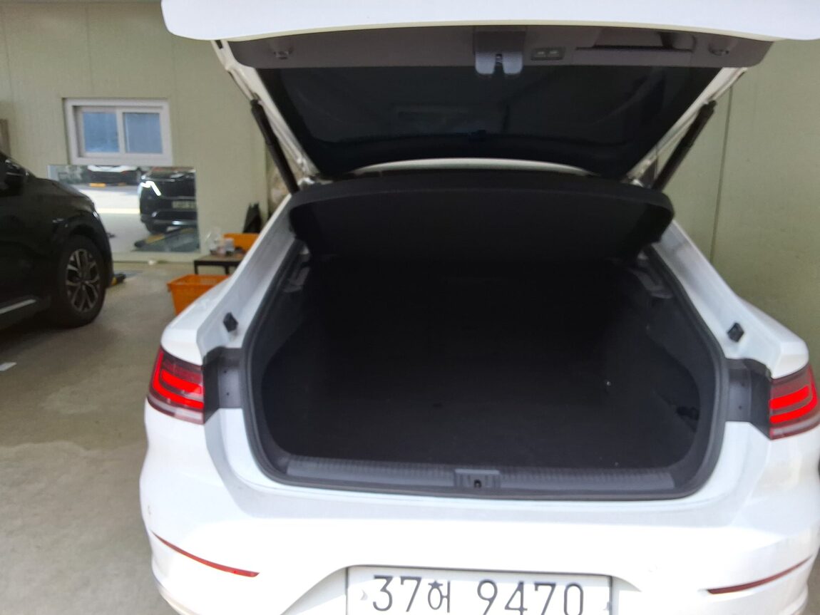 VOLKSWAGEN ARTEON 2.0 TDI ELEGANCE PRESTIGE 2019 - zdjęcie 16