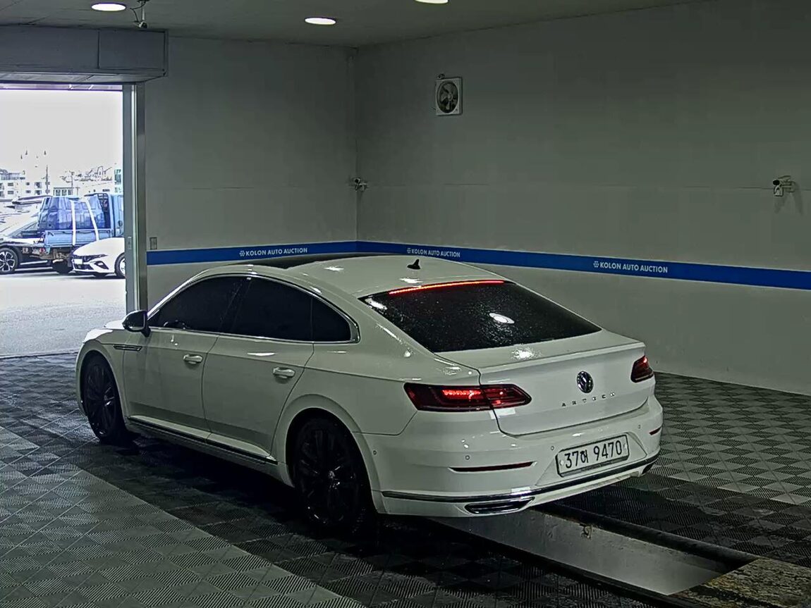 VOLKSWAGEN ARTEON 2.0 TDI ELEGANCE PRESTIGE 2019 - zdjęcie 6