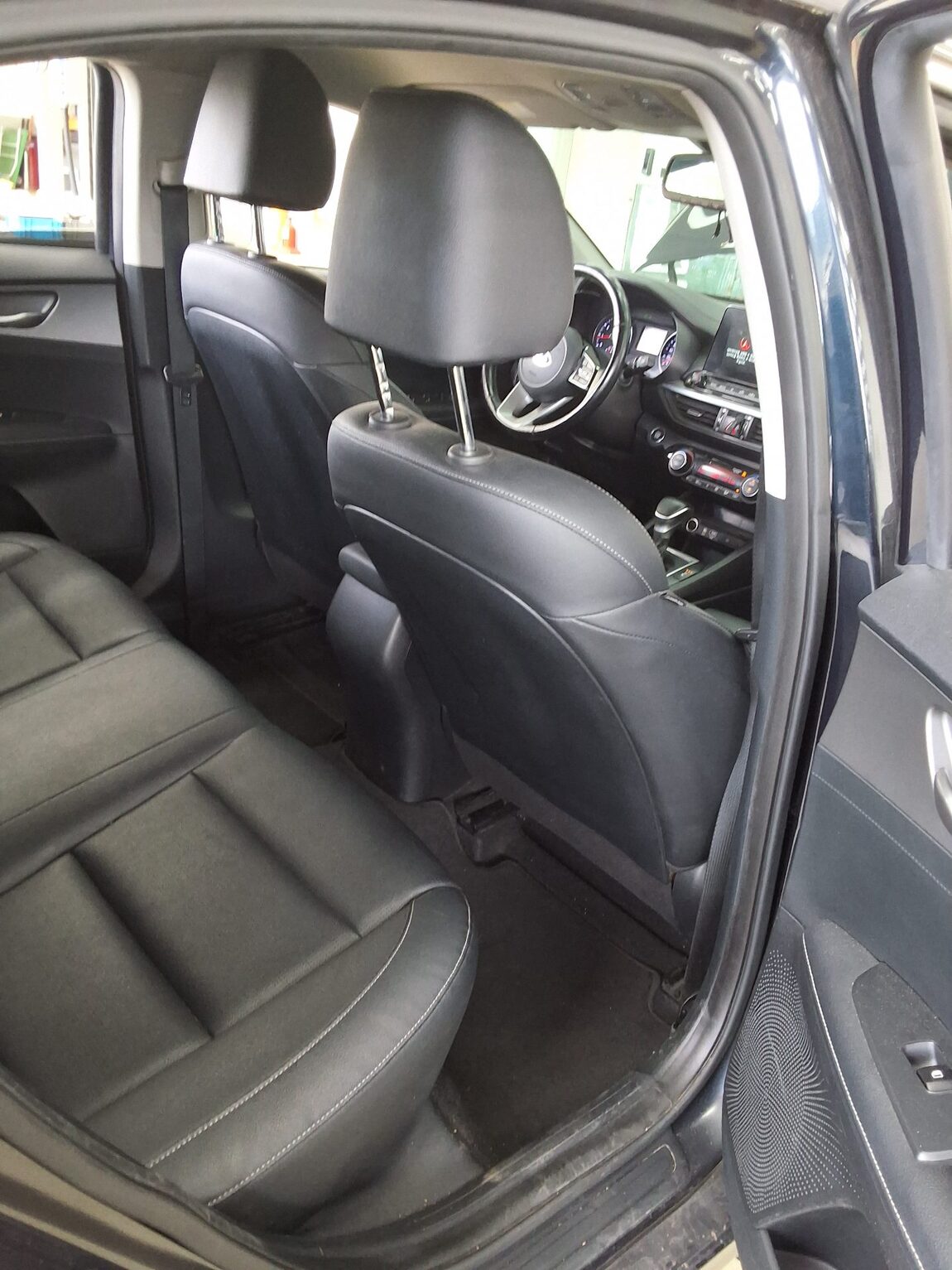 KIA ALL NEW K3 1.6 GASOLINE LUXURY 2019 - zdjęcie 13