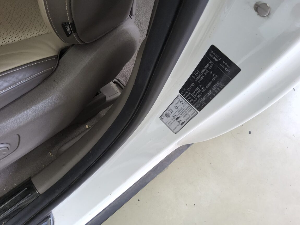 KIA NEW CARNIVAL (KA4) 7-SEATER GASOLINE SIGNATURE 2023 - zdjęcie 16