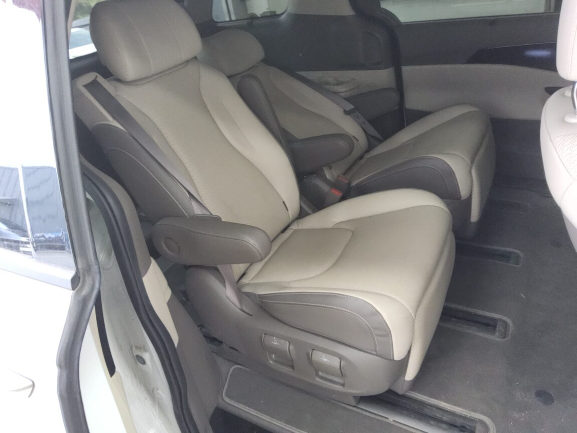 KIA NEW CARNIVAL (KA4) 7-SEATER GASOLINE SIGNATURE 2023 - zdjęcie 13