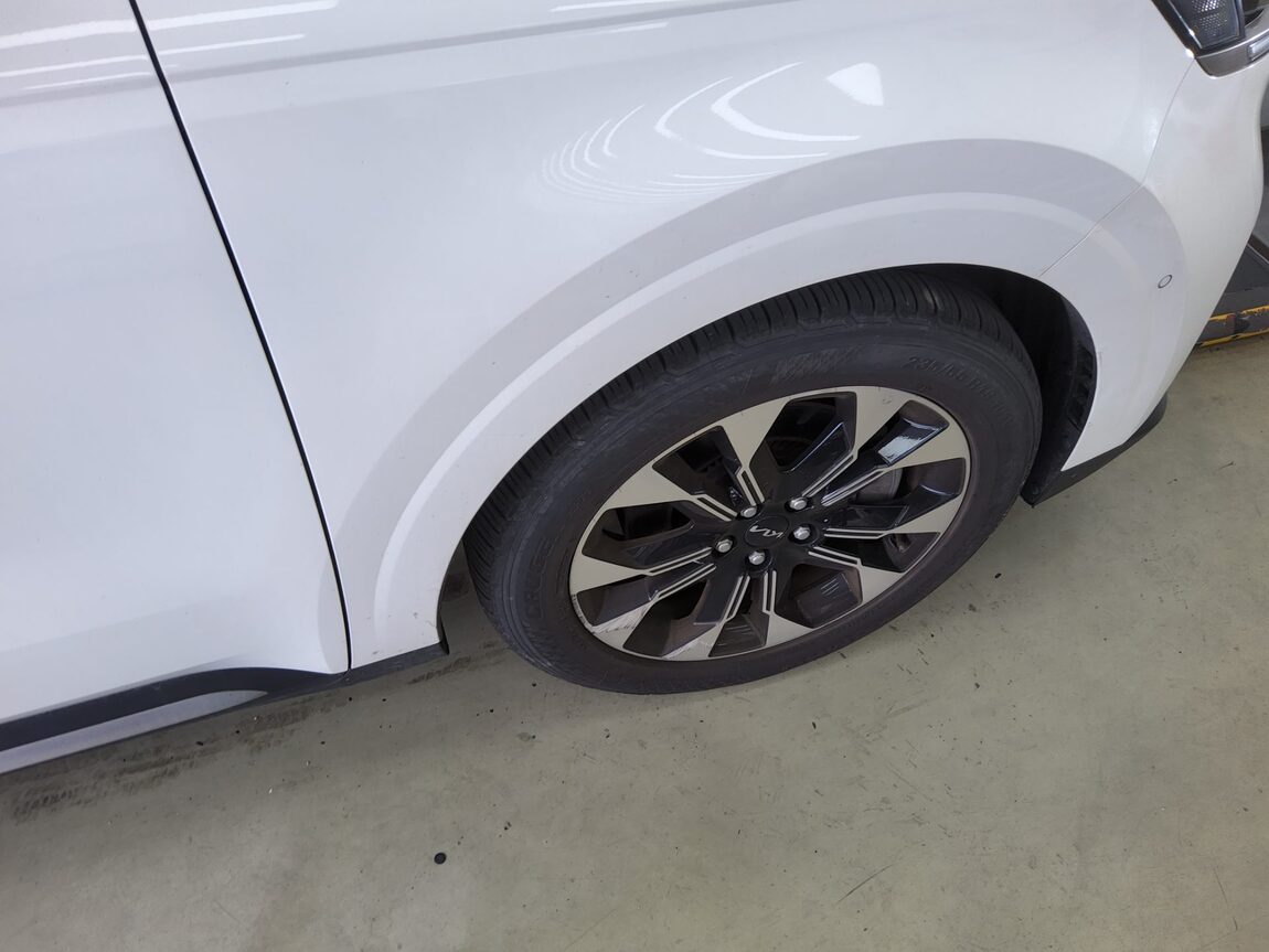 KIA NEW CARNIVAL (KA4) 7-SEATER GASOLINE SIGNATURE 2023 - zdjęcie 25