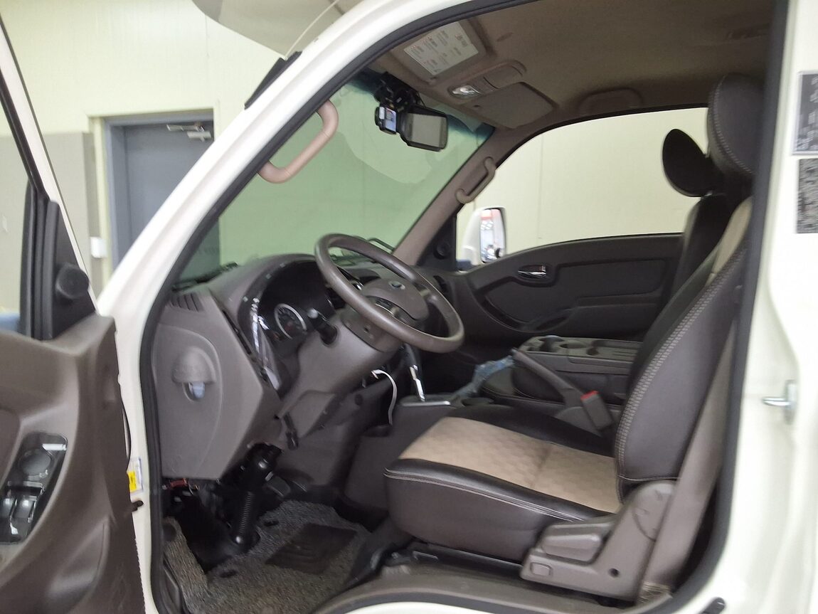 HYUNDAI PORTER II MOBILE WORK VEHICLE 2018 - zdjęcie 11