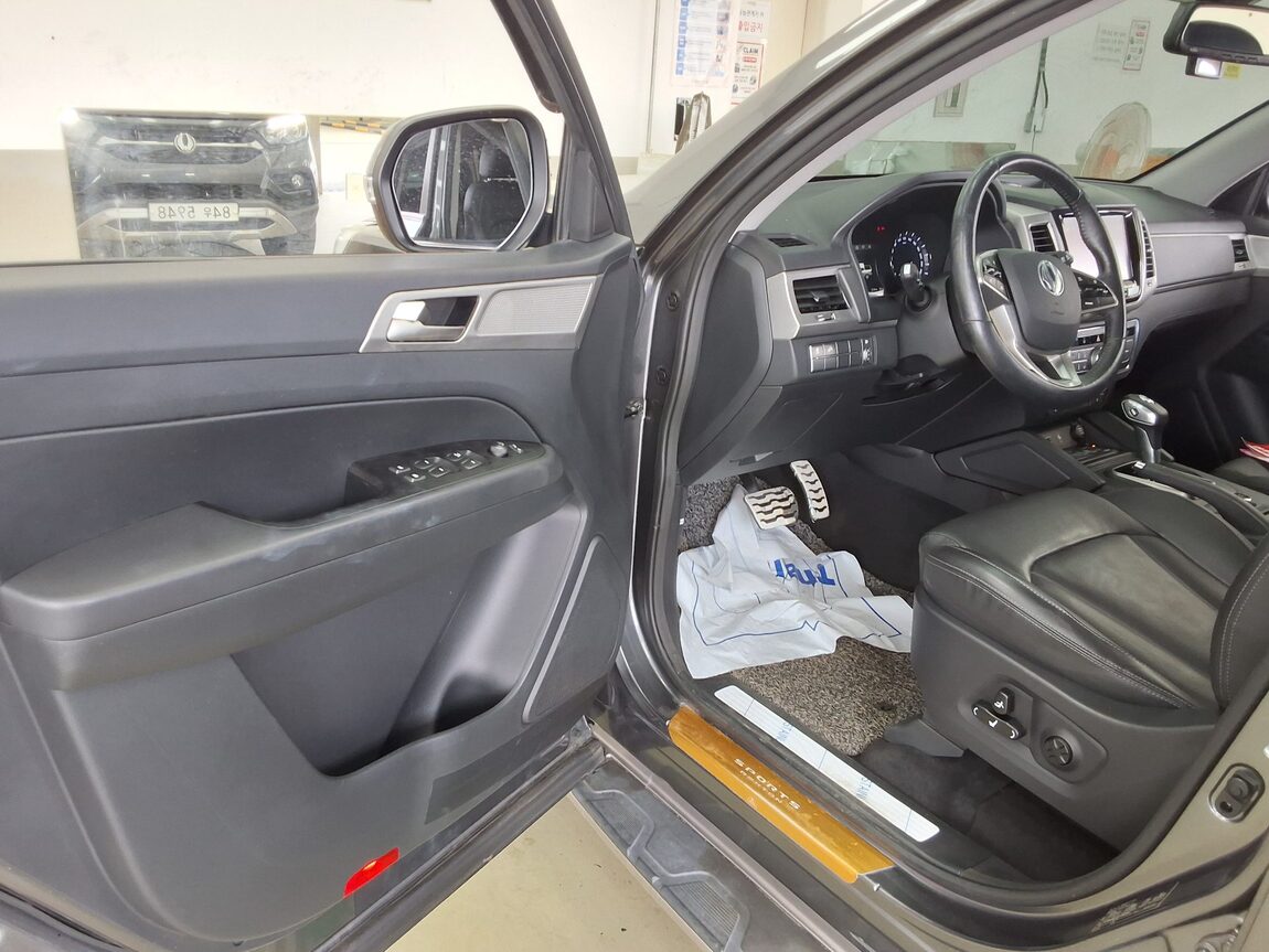 KG MOBILITY (SSANGYONG) REXTON SPORTS 2.2 4WD PRESTIGE 2019 - zdjęcie 10
