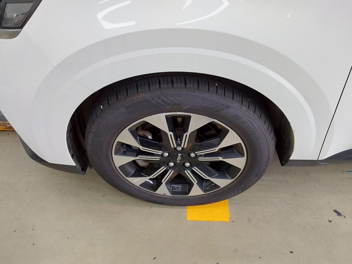 KIA NEW CARNIVAL (KA4) 9-SEATER GASOLINE PRESTIGE 2023 - zdjęcie 20