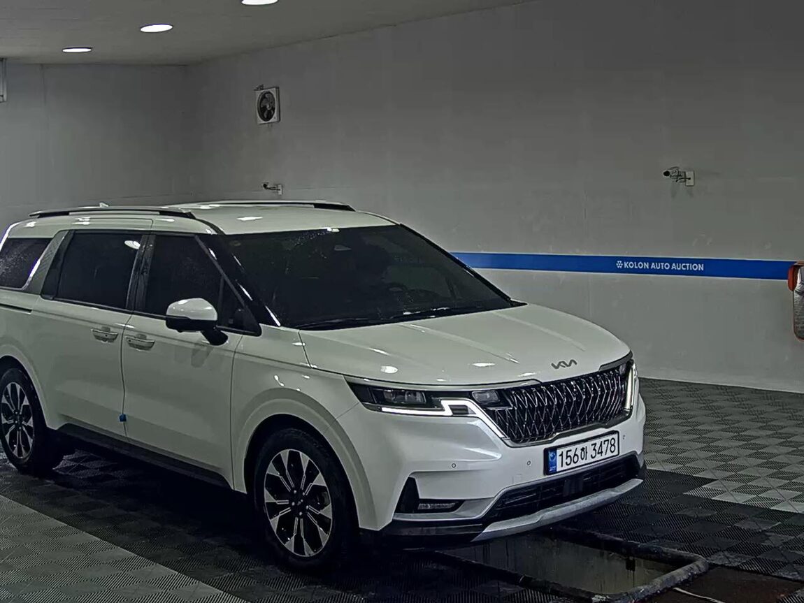 KIA NEW CARNIVAL (KA4) 9-SEATER GASOLINE PRESTIGE 2023 - zdjęcie 3