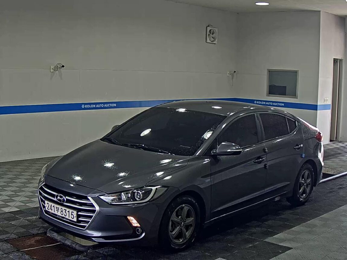 HYUNDAI AVANTE AD 1.6 DIESEL STYLE 2017 - zdjęcie 2