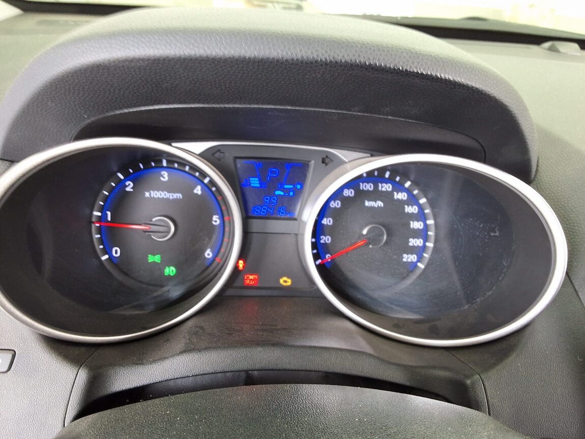 HYUNDAI NEW TUCSON ix DIESEL R2.0 2WD SMART SPECIAL 2014 - zdjęcie 9