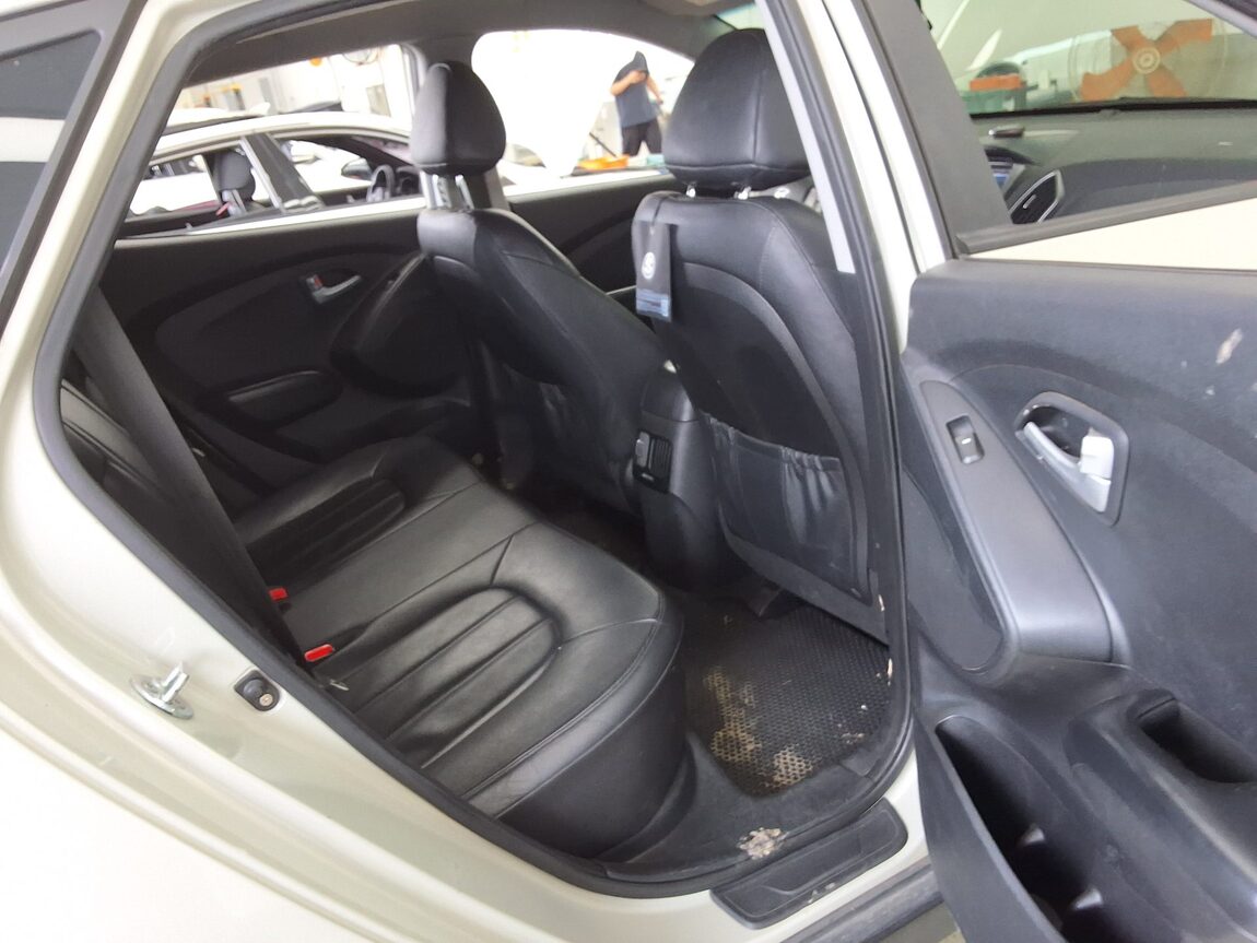 HYUNDAI NEW TUCSON ix DIESEL R2.0 2WD SMART SPECIAL 2014 - zdjęcie 13