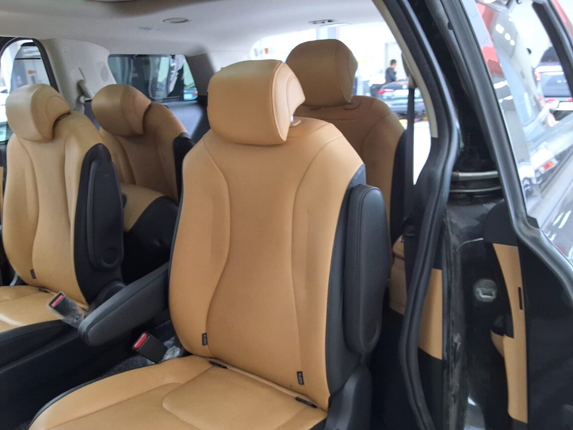 KIA NEW CARNIVAL (KA4) 9-SEATER DIESEL NOBLESSE 2021 - zdjęcie 13