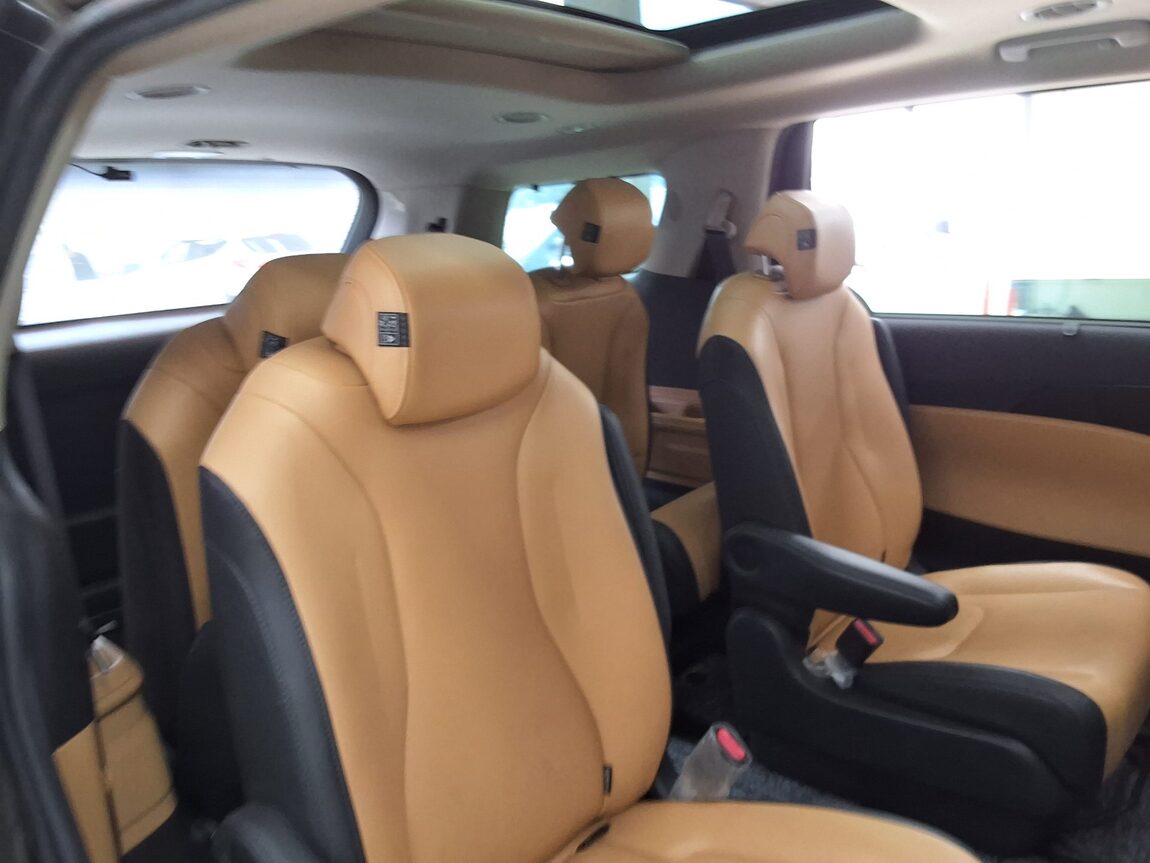 KIA NEW CARNIVAL (KA4) 9-SEATER DIESEL NOBLESSE 2021 - zdjęcie 14