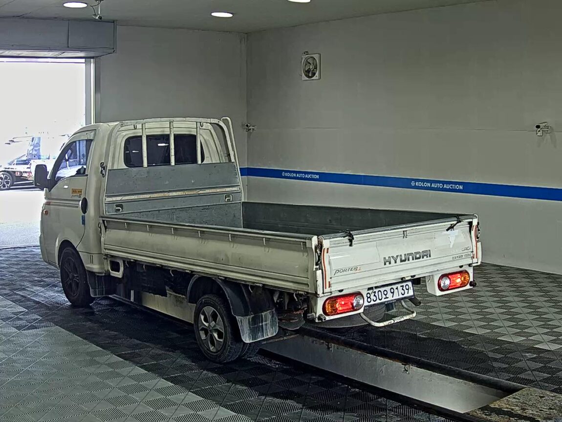 HYUNDAI PORTER II CRDi STANDARD CAB EXTRA LONG WHEELBASE SMART 2018 - zdjęcie 6