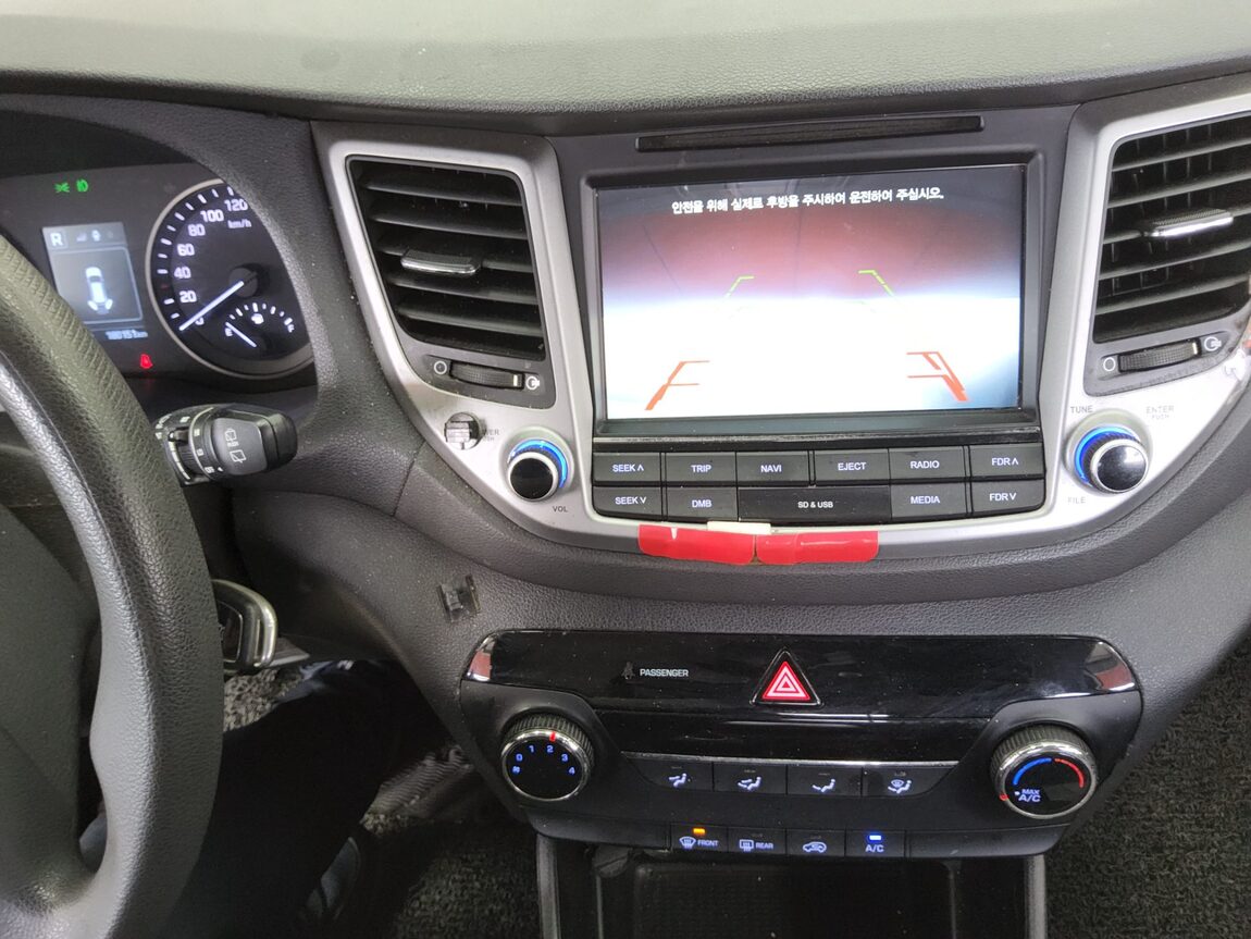 HYUNDAI ALL NEW TUCSON DIESEL R2.0 2WD STYLE 2016 - zdjęcie 17