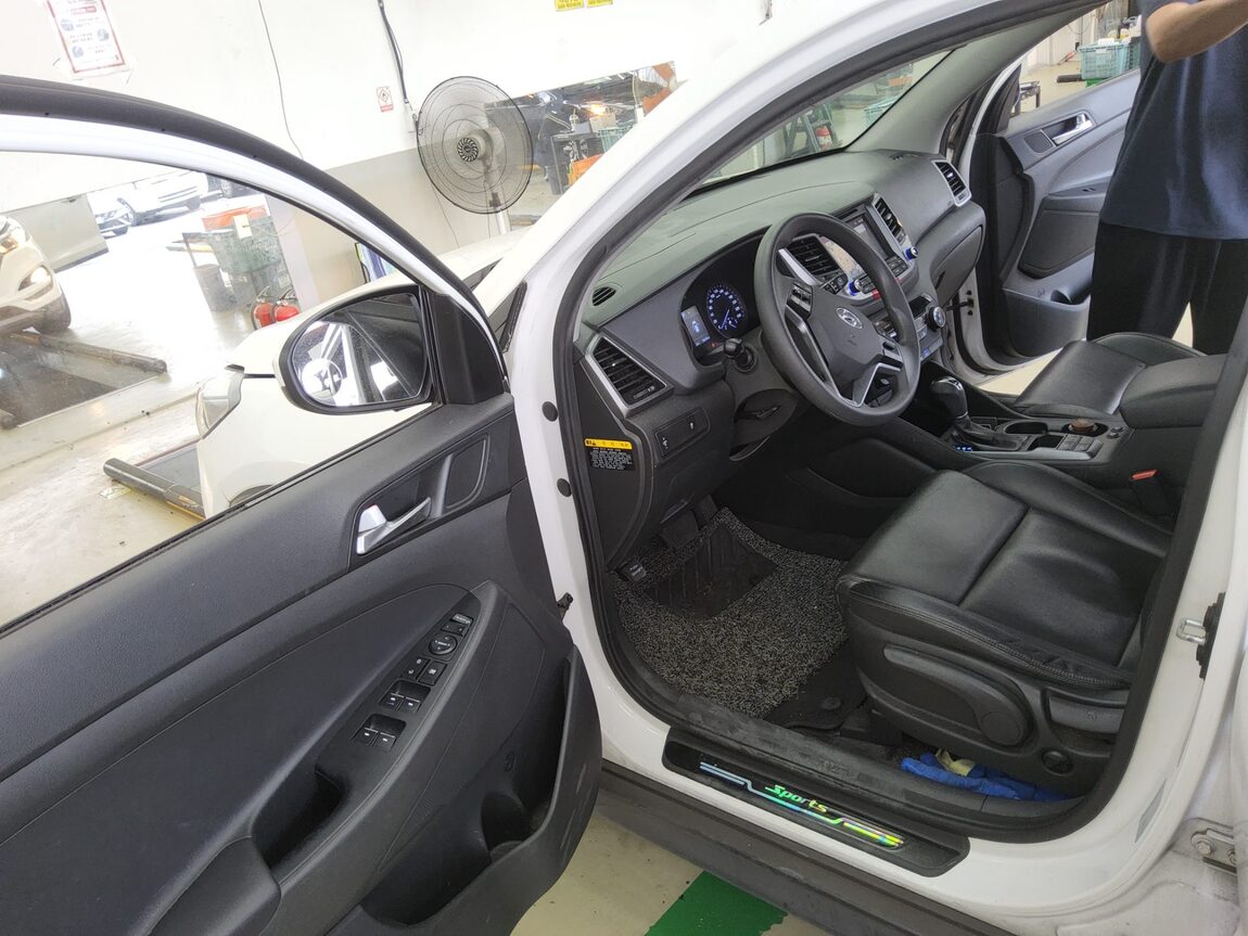 HYUNDAI ALL NEW TUCSON DIESEL R2.0 2WD STYLE 2016 - zdjęcie 10