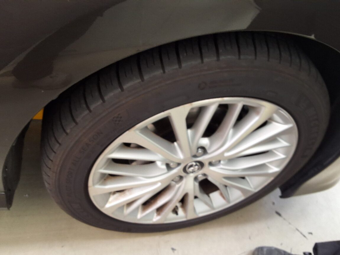 TOYOTA CAMRY (10TH GEN) 2.5 2019 - zdjęcie 21