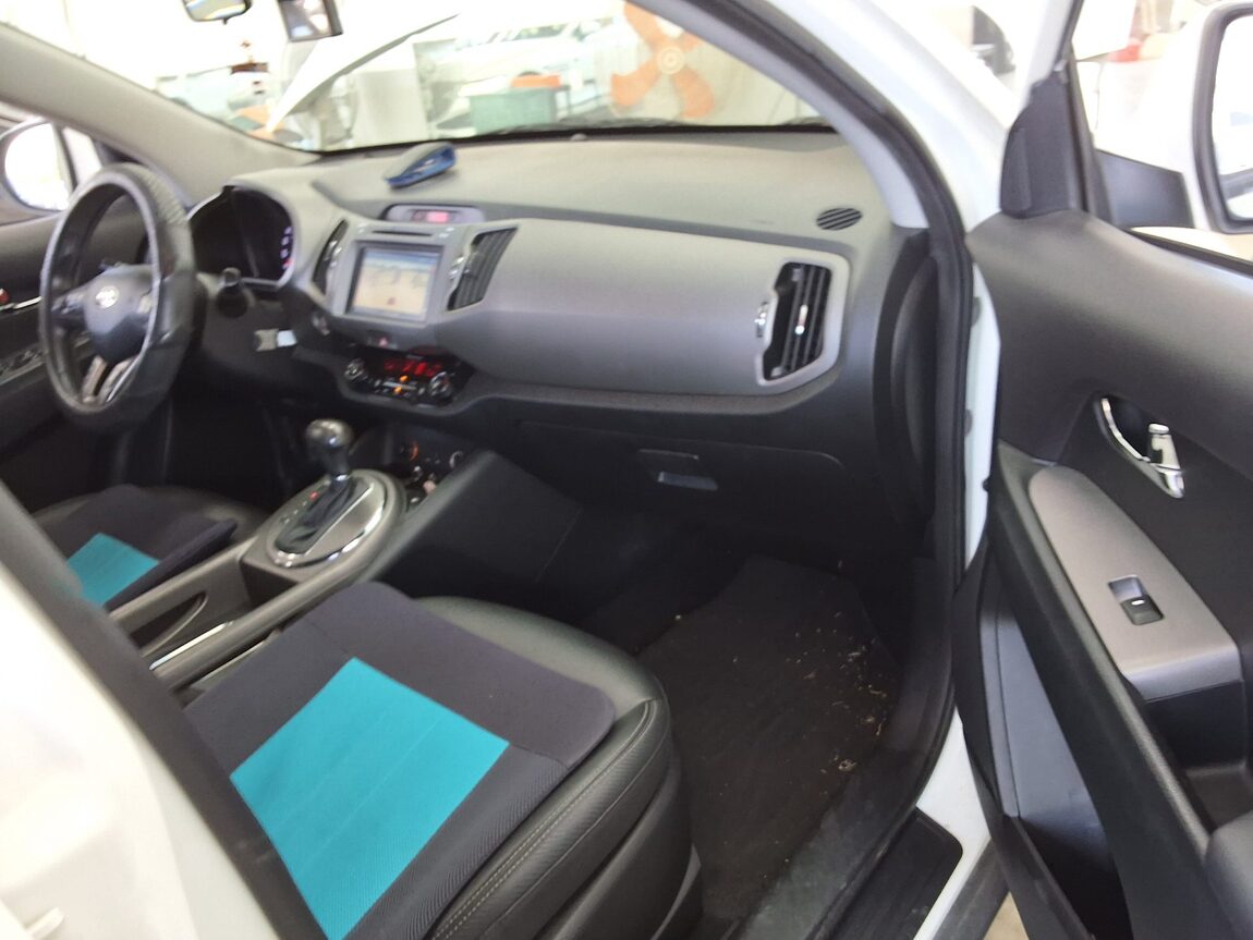 KIA THE NEW SPORTAGE R DIESEL R2.0 2WD TRENDY 2014 - zdjęcie 14