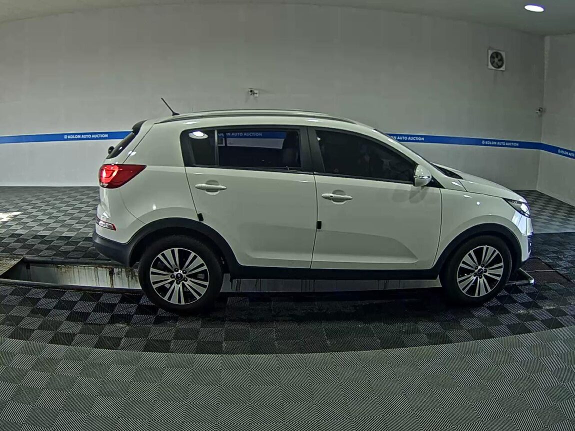 KIA THE NEW SPORTAGE R DIESEL R2.0 2WD TRENDY 2014 - zdjęcie 4