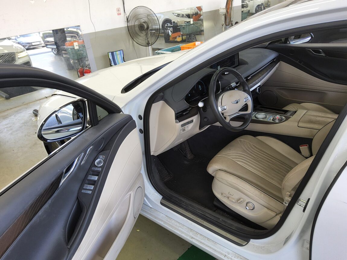 GENESIS THE ALL NEW G80 GASOLINE 2.5 AWD BASE MODEL 2022 - zdjęcie 10