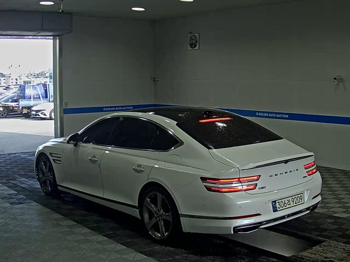 GENESIS THE ALL NEW G80 GASOLINE 2.5 AWD BASE MODEL 2022 - zdjęcie 6