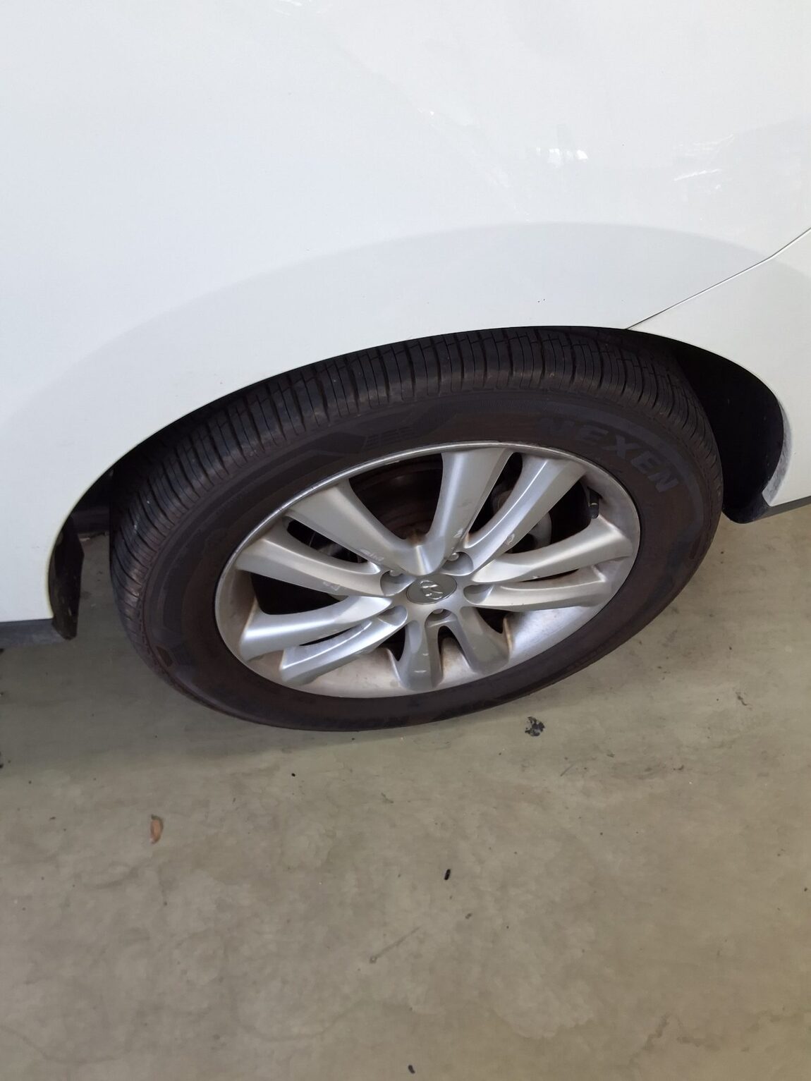 HYUNDAI TUCSON ix DIESEL R20 2WD LX20 PREMIER 2010 - zdjęcie 23