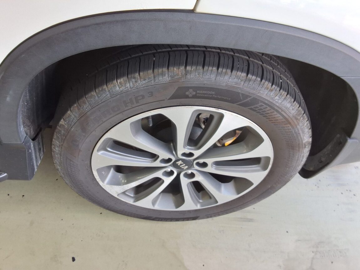 KIA NEW SORENTO R R2.0 2WD LIMITED 2013 - zdjęcie 22