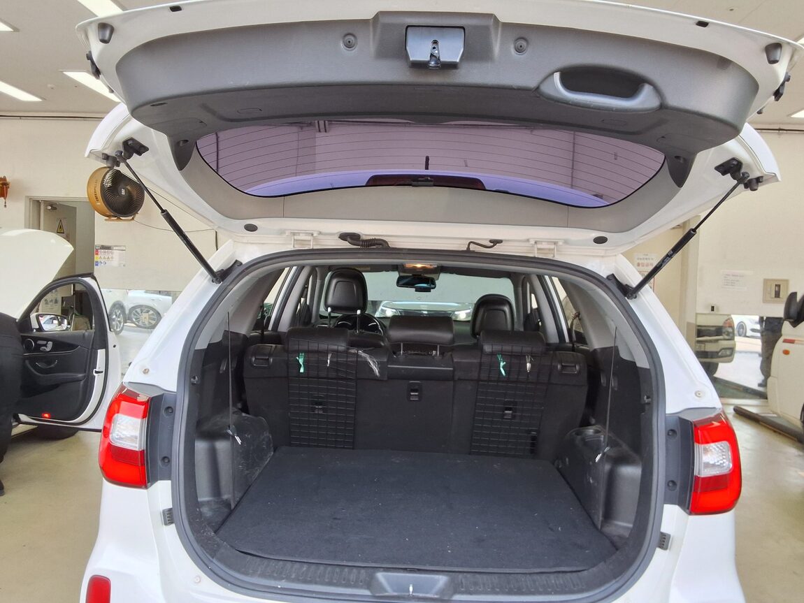 KIA NEW SORENTO R R2.0 2WD LIMITED 2013 - zdjęcie 15