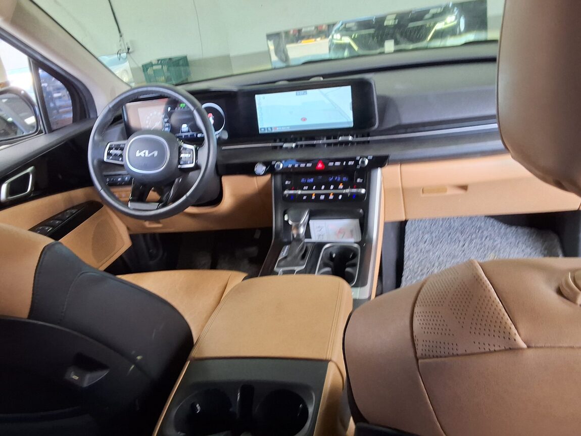 KIA NEW CARNIVAL (KA4) 9-SEATER GASOLINE PRESTIGE 2023 - zdjęcie 11