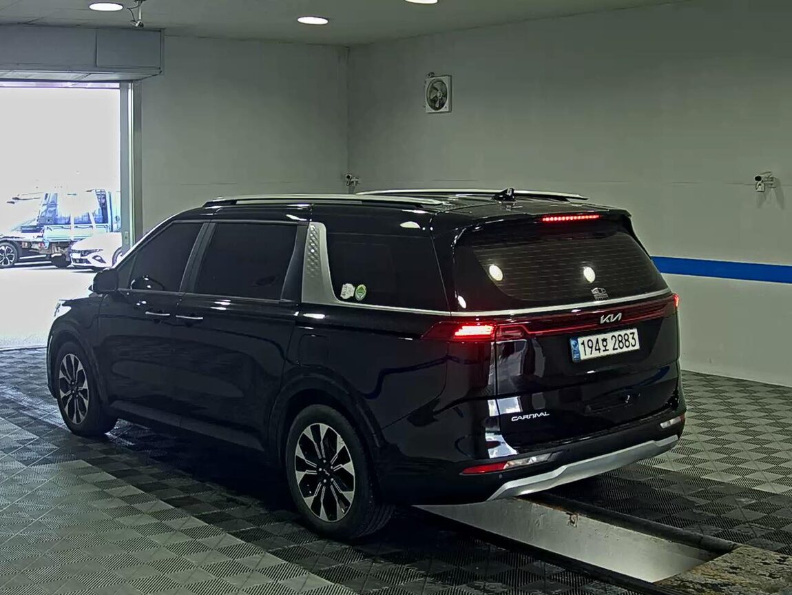 KIA NEW CARNIVAL (KA4) 9-SEATER GASOLINE PRESTIGE 2023 - zdjęcie 6