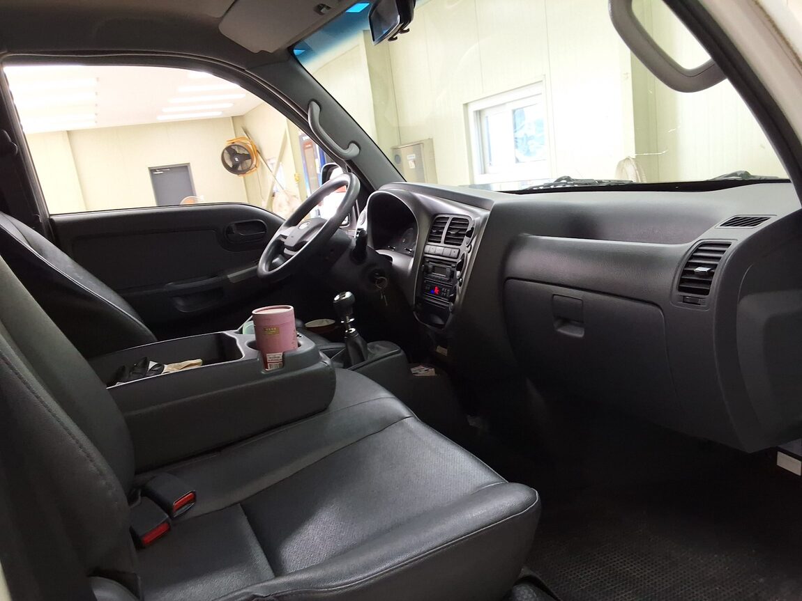 KIA BONGO III CARGO FREEZER BOX TRUCK 1 TON KING CAB 2015 - zdjęcie 12