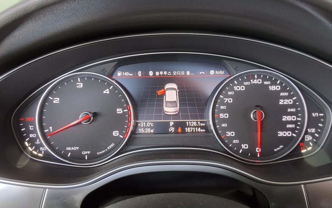 AUDI A6 (4TH GEN) 35 TDI COMFORT 2016 - zdjęcie 9