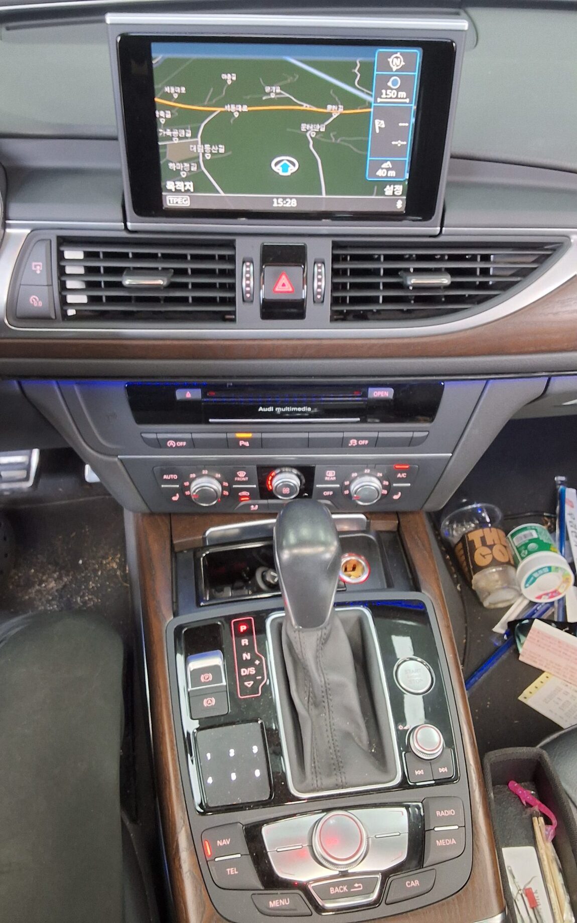 AUDI A6 (4TH GEN) 35 TDI COMFORT 2016 - zdjęcie 18