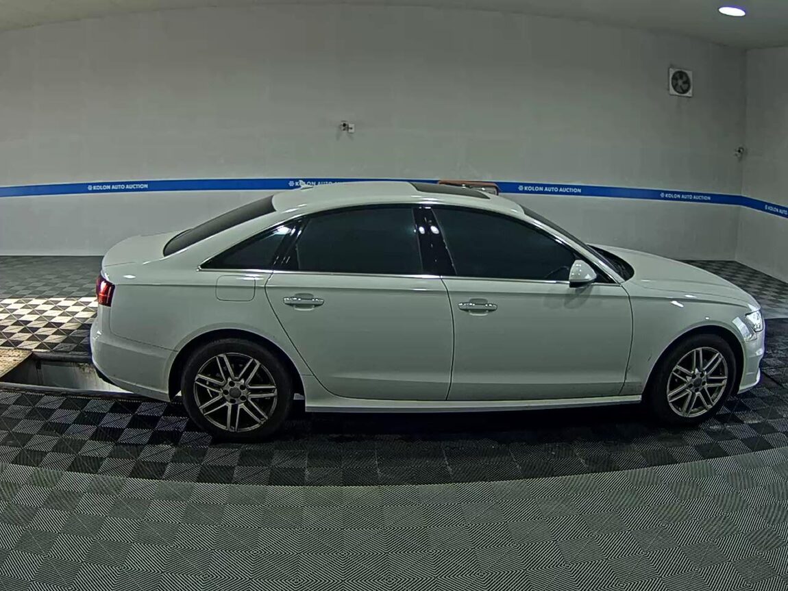 AUDI A6 (4TH GEN) 35 TDI COMFORT 2016 - zdjęcie 4