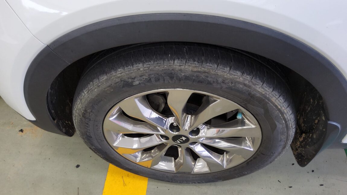 KIA THE NEW SORENTO DIESEL R2.0 2WD NOBLESSE 2019 - zdjęcie 24