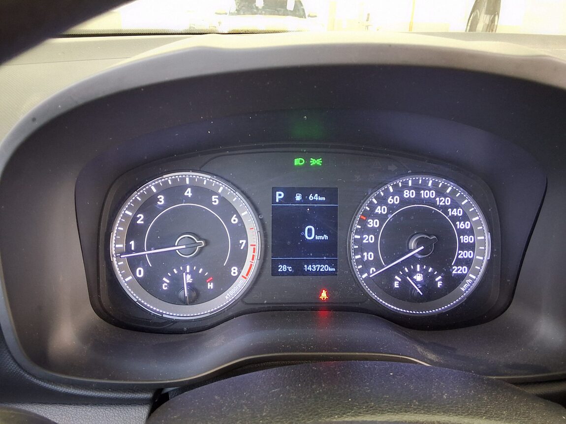 HYUNDAI VENUE 1.6 GASOLINE DRIVING SCHOOL USE 2021 - zdjęcie 9