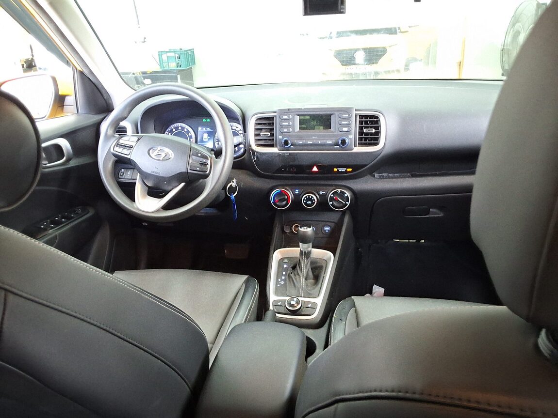 HYUNDAI VENUE 1.6 GASOLINE DRIVING SCHOOL USE 2021 - zdjęcie 11