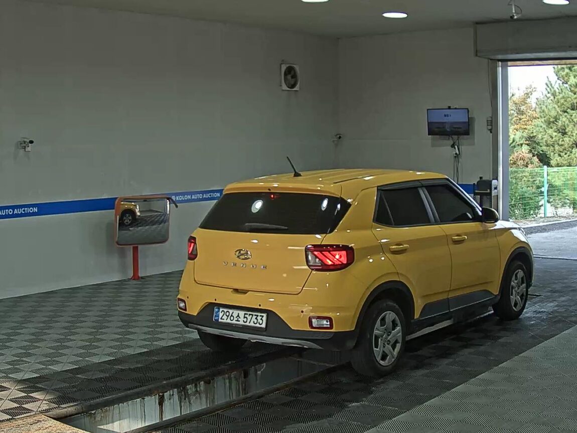 HYUNDAI VENUE 1.6 GASOLINE DRIVING SCHOOL USE 2021 - zdjęcie 5