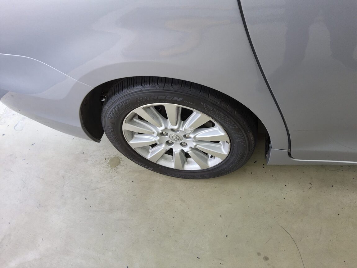 TOYOTA SIENNA (3RD GEN) 3.5 LIMITED 2012 - zdjęcie 23