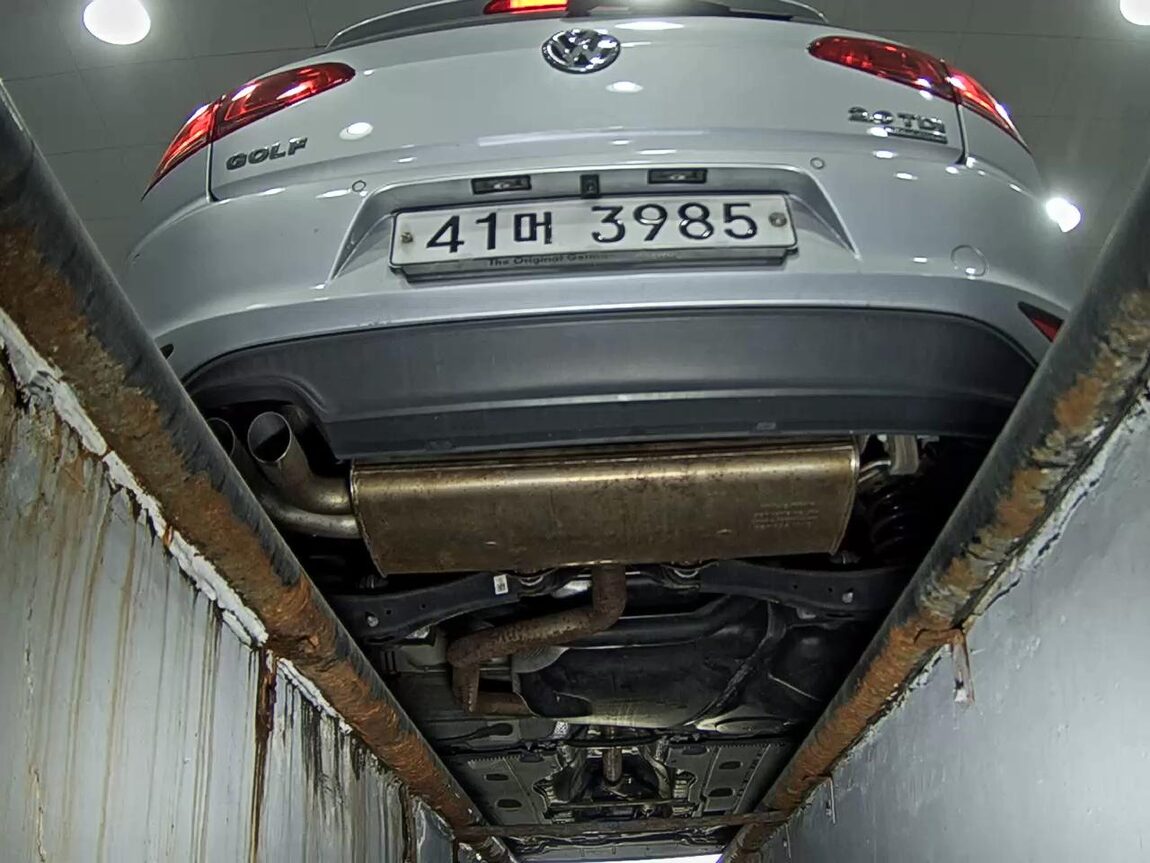 VOLKSWAGEN GOLF (7TH GEN) 2.0 TDI PREMIUM 2014 - zdjęcie 8