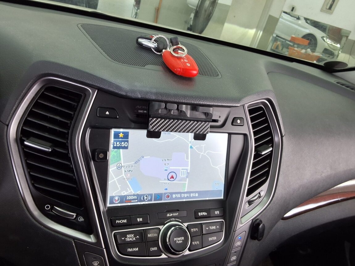HYUNDAI SANTA FE (DM) DIESEL R2.2 2WD EXCLUSIVE 2013 - zdjęcie 17