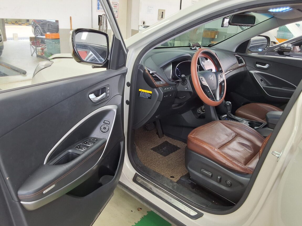 HYUNDAI SANTA FE (DM) DIESEL R2.2 2WD EXCLUSIVE 2013 - zdjęcie 10
