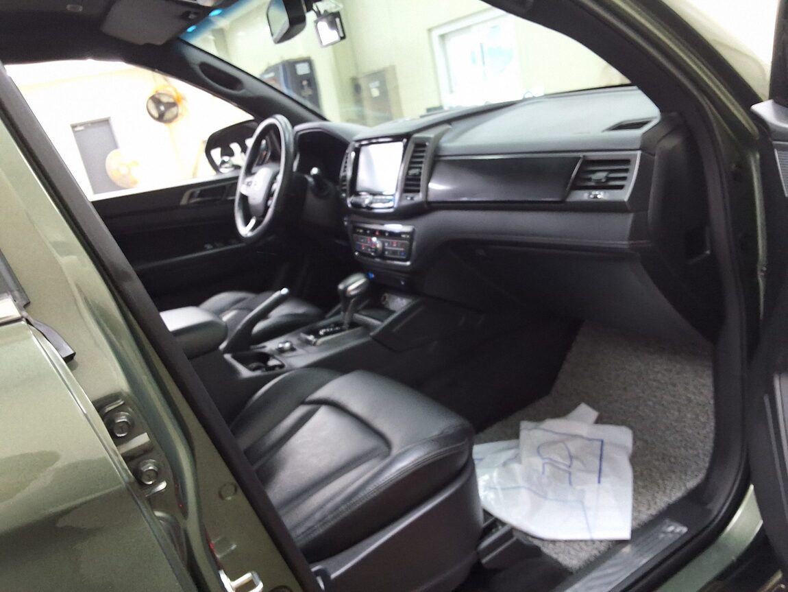 KG MOBILITY (SSANGYONG) THE NEW REXTON SPORTS KHAN 2.2 4WD PRESTIGE 2023 - zdjęcie 15