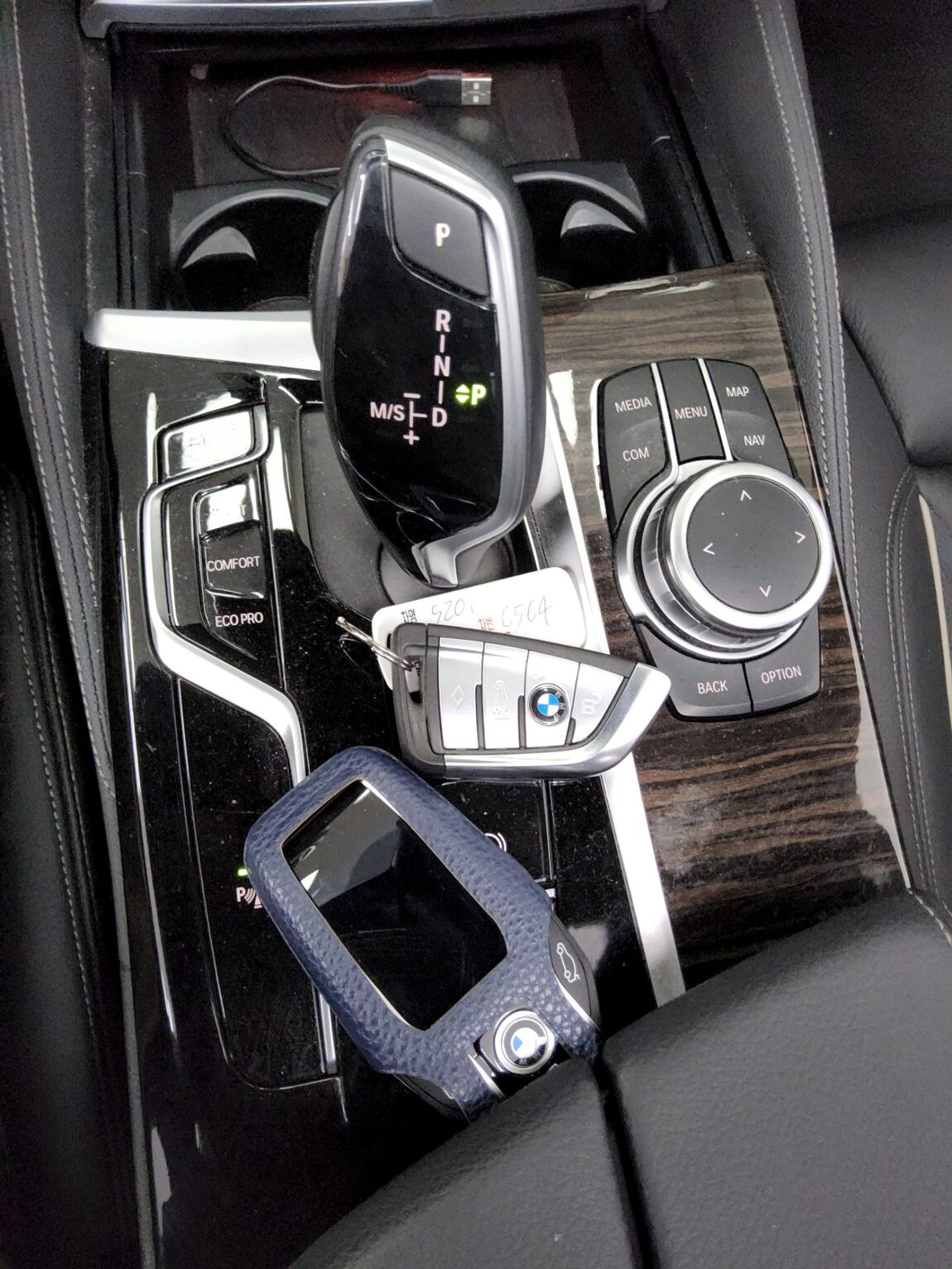 BMW 5 SERIES (7TH GEN) 520i M SPORT PACK 2022 - zdjęcie 21