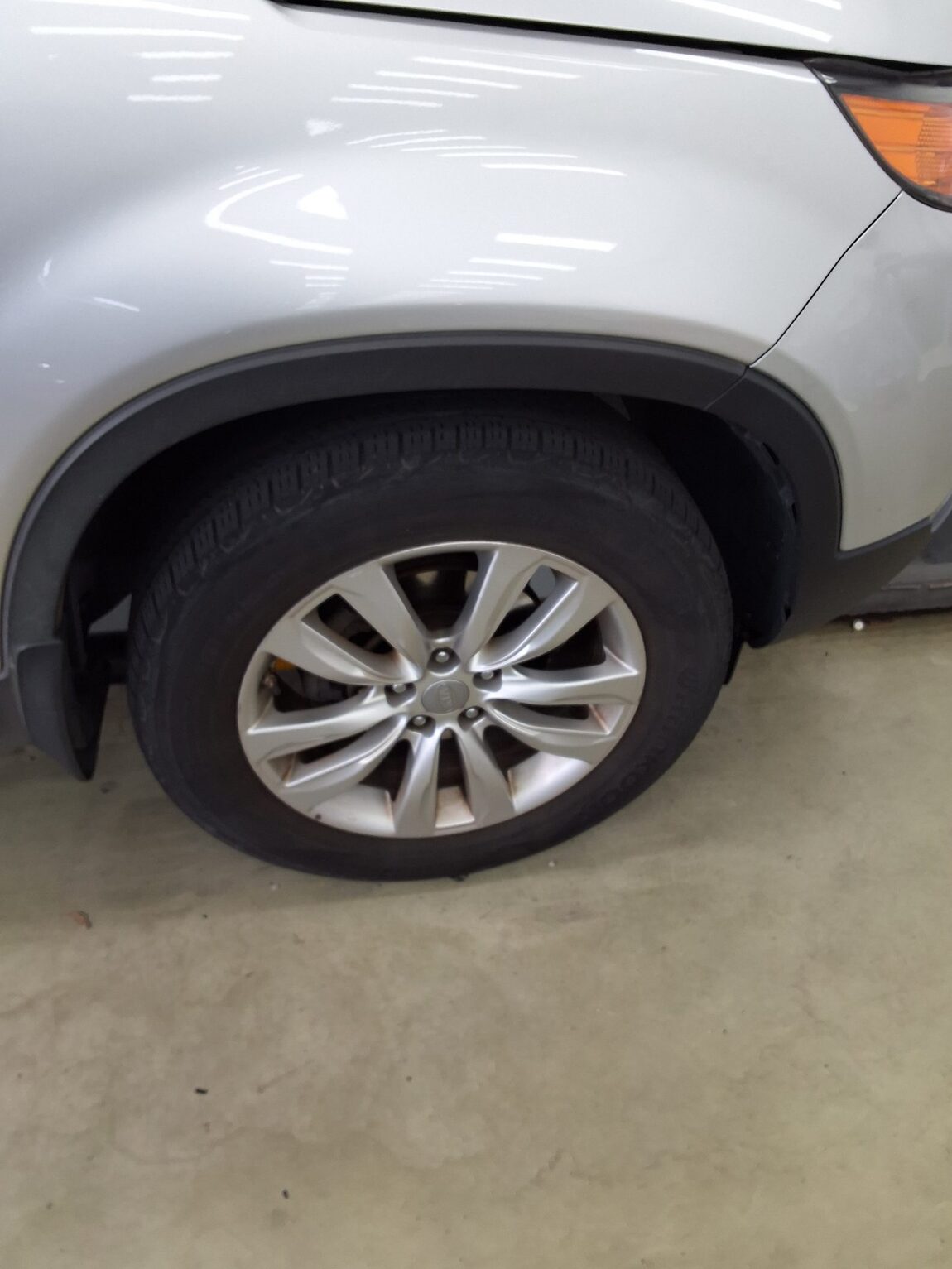 KIA SORENTO R DIESEL 2.2 4WD LIMITED PREMIUM 2011 - zdjęcie 23